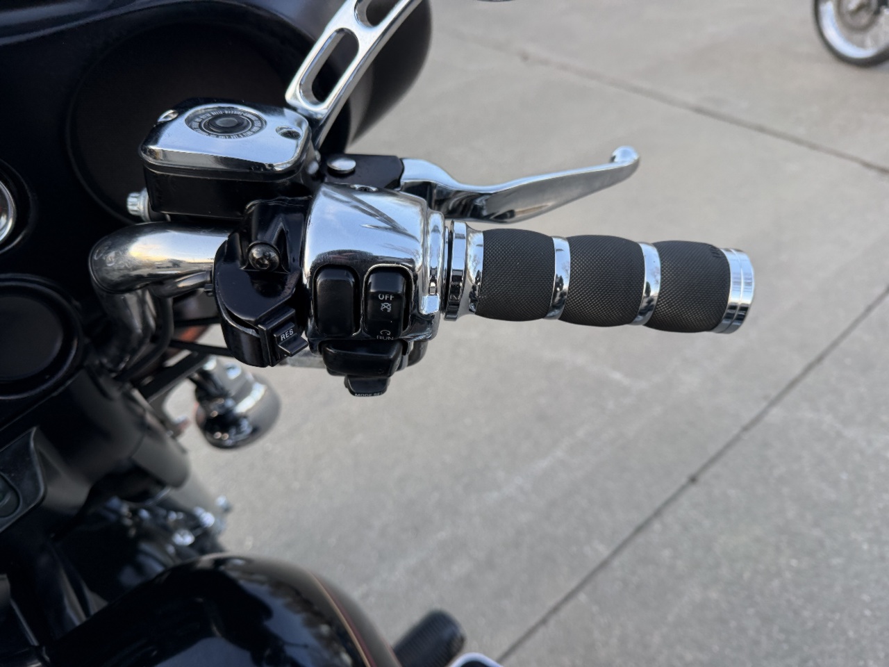 2001 Harley-Davidson FLHT Electra Glide Standard